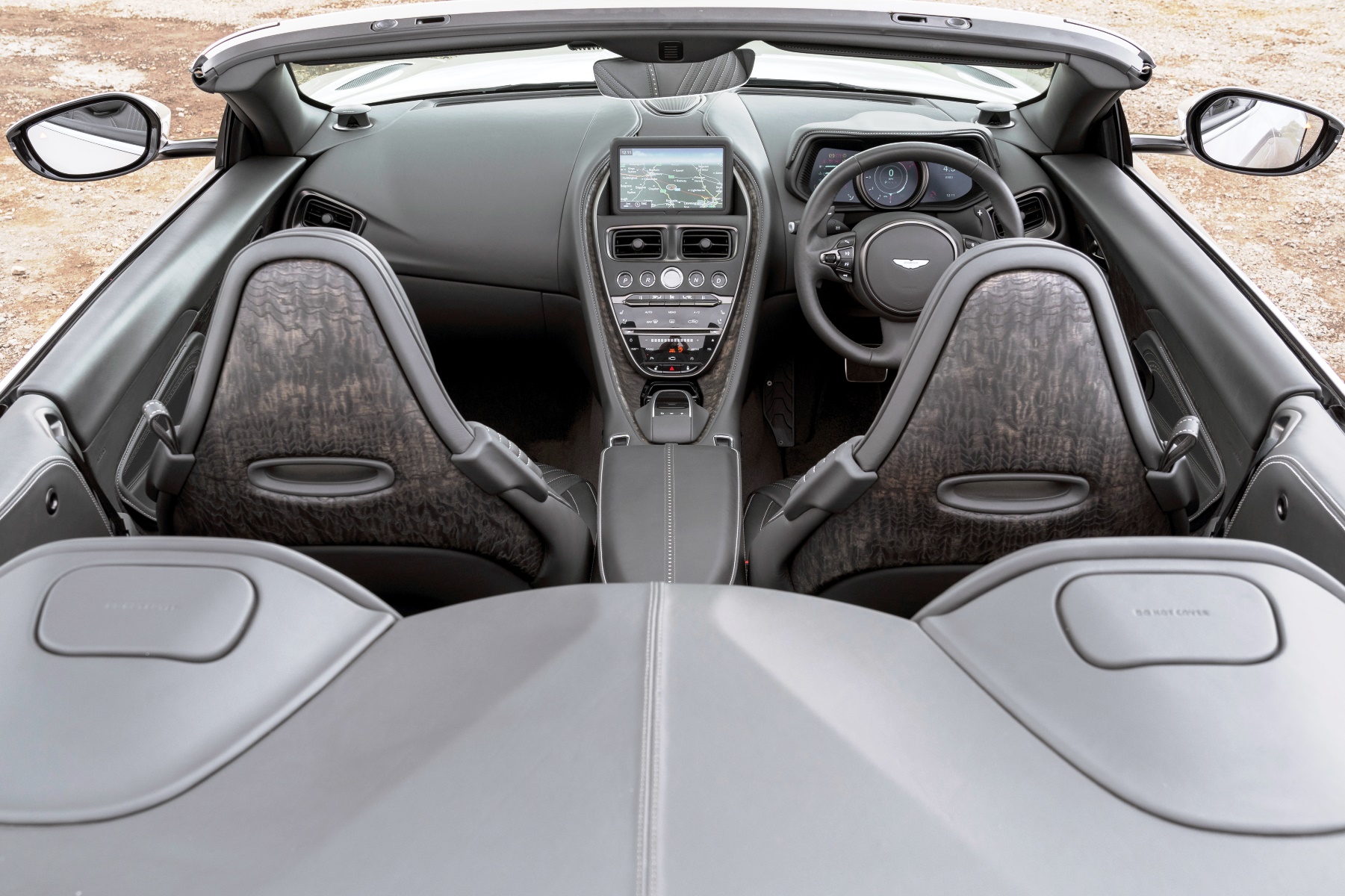 Aston Martin DB11 Volante