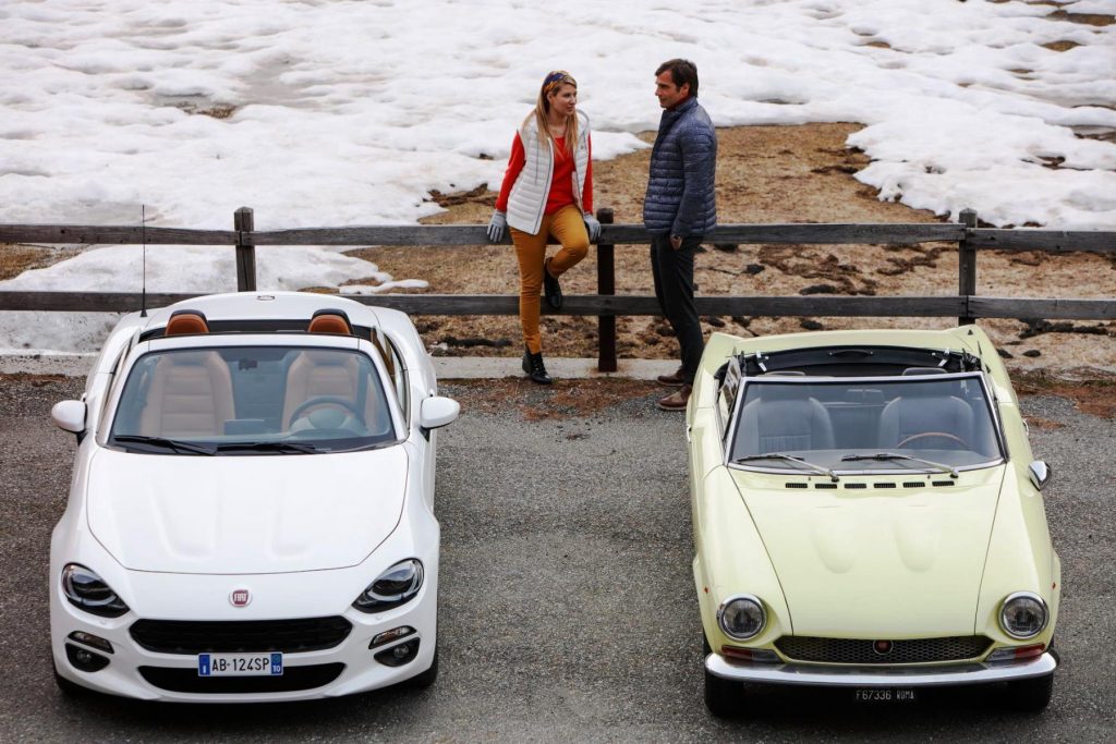 Classic Fiat 124 Sport Spider and the new Fiat 124 Spider 
