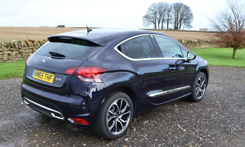 DS 4