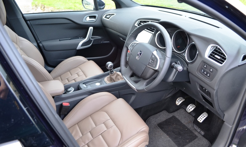 DS 4