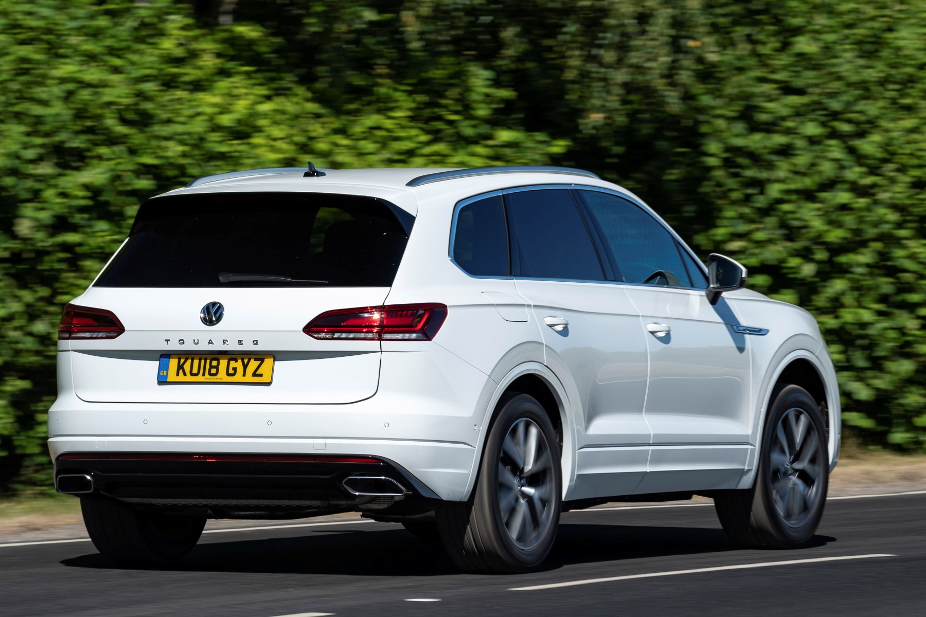 Volkswagen Touareg Review
