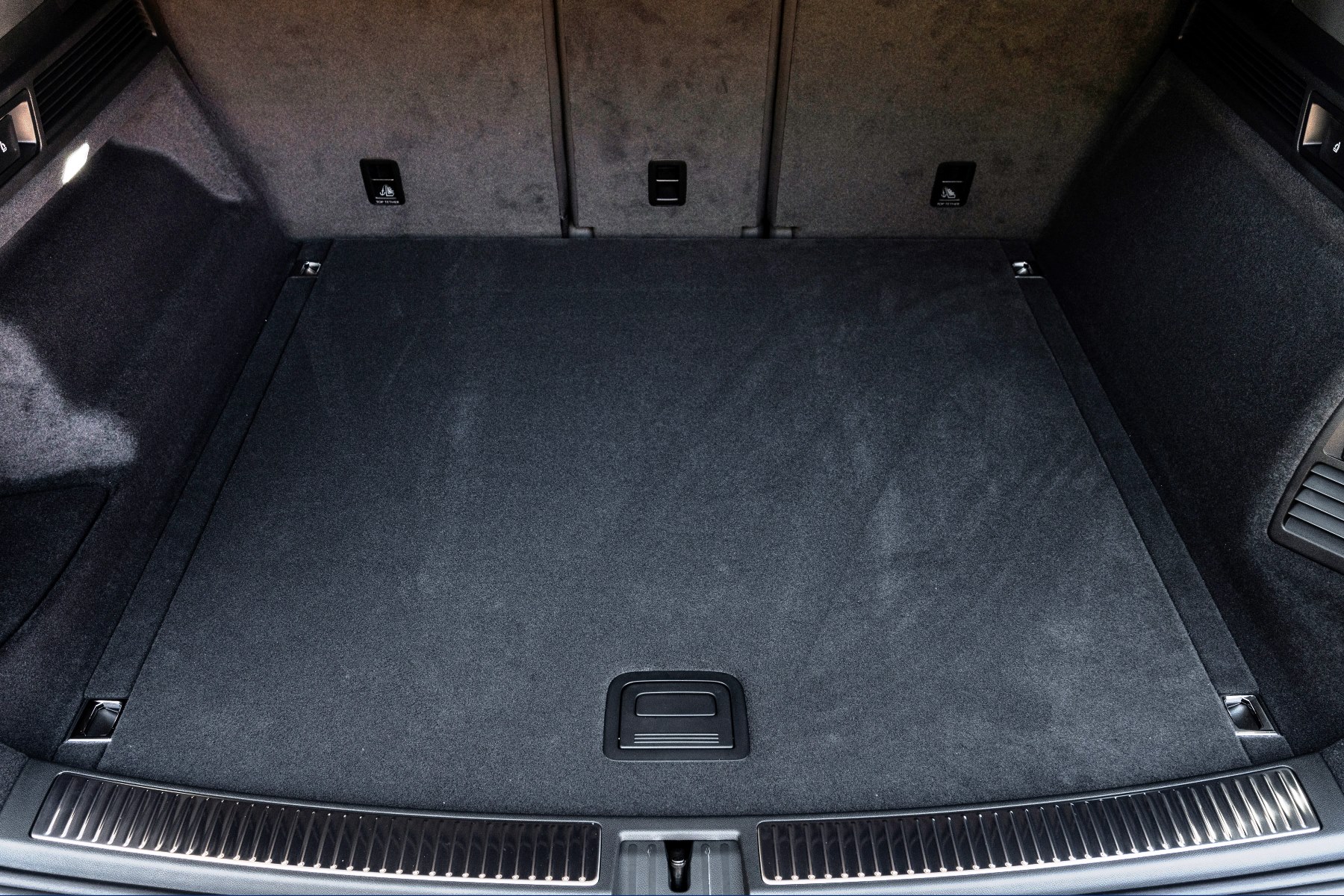 Volkswagen Touareg Review 